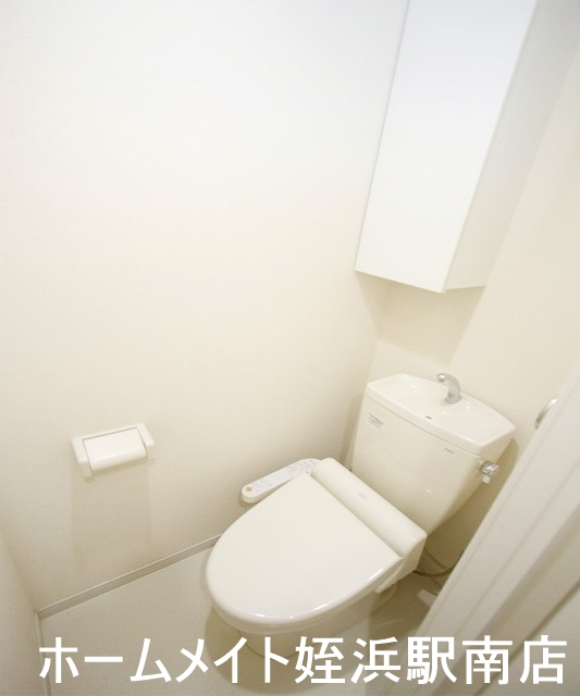 トイレ　★嬉しいウォシュレット付きです♪★※別部屋参考写真