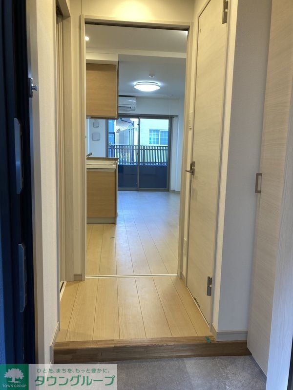 玄関　★お部屋探しは株式会社タウンハウジング東京まで★