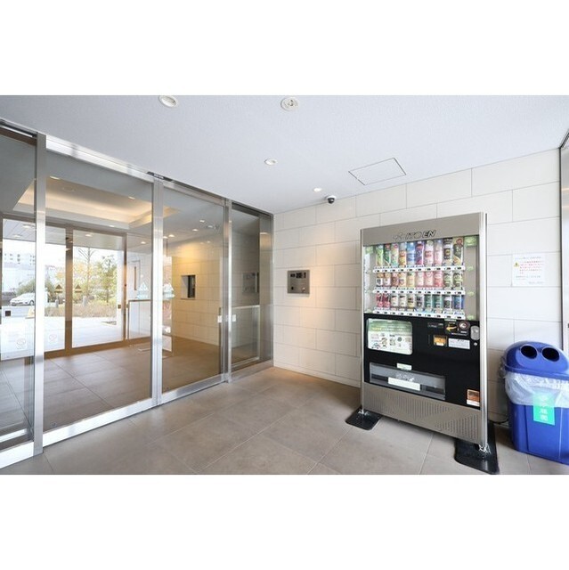 ロビー　オートロック