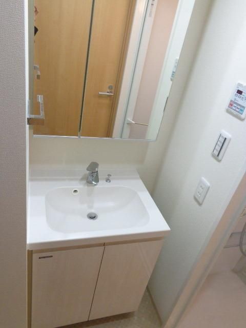 洗面設備　独立洗面所