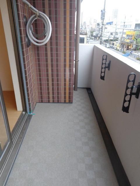 バルコニー　バルコニー