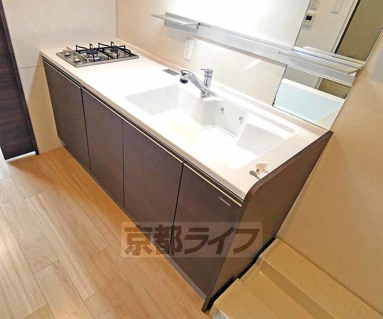 キッチン　・お部屋によっては家具家電がついております。