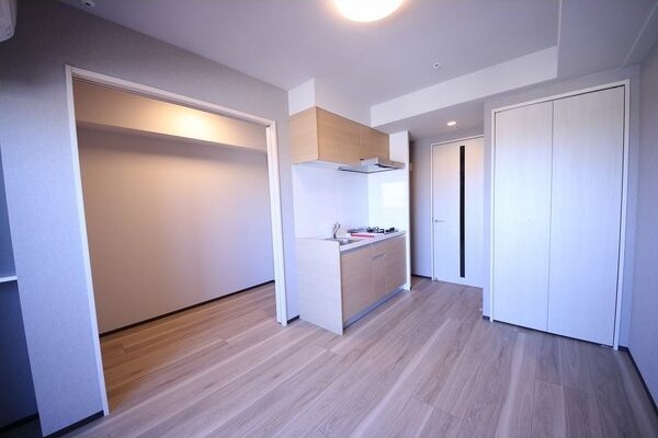 居室・リビング　ゆったり過ごせる居間です