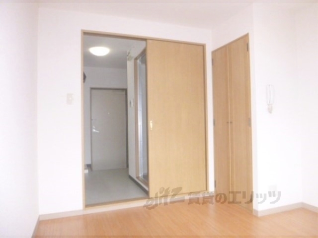 居室・リビング　洋室