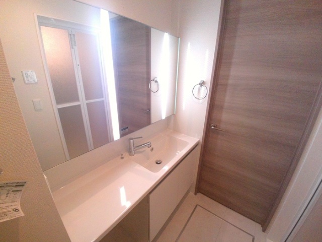 洗面設備　洗面化粧台