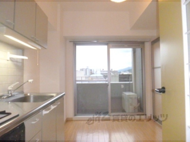 居室・リビング　居室