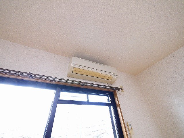 その他設備　エアコン一台付き