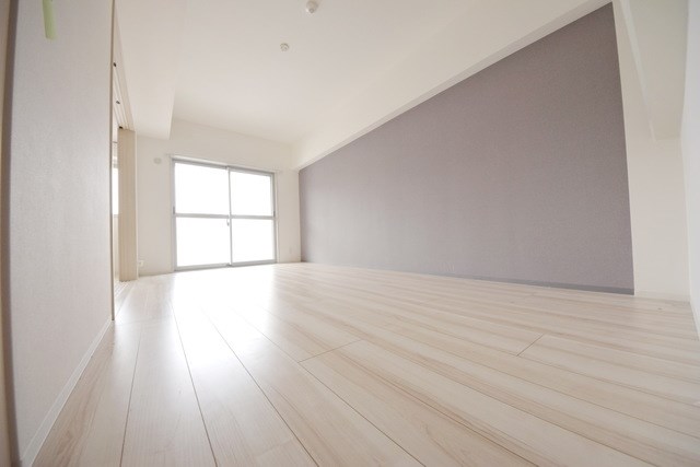 居室・リビング　別号室参考写真