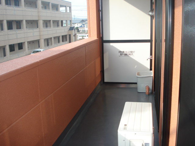 バルコニー　ベランダ