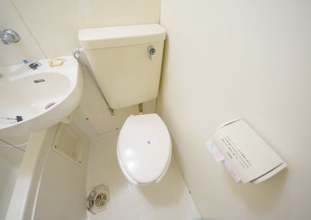 トイレ　★★クリーニング前★★