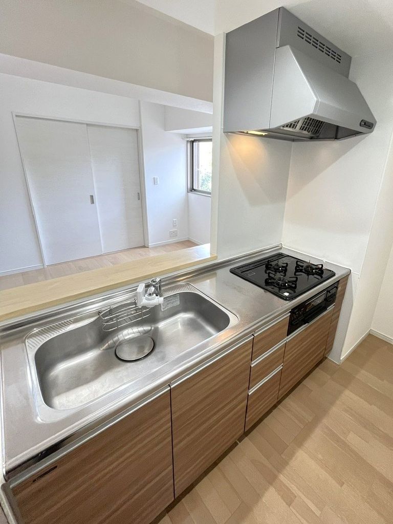 キッチン　※代表タイプの写真のため実際と異なる場合がございます