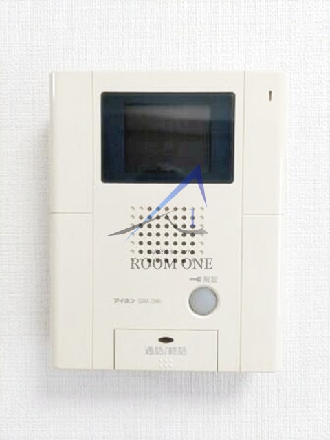 セキュリティ　モニター付きインターホンです。