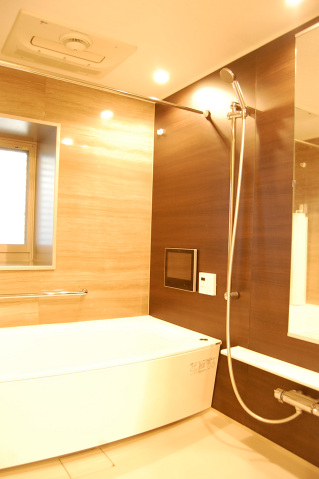 バス・シャワールーム