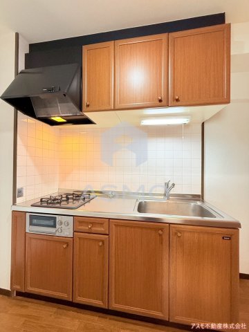 キッチン　同マンション別部屋　参考写真