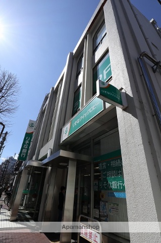 銀行　（株）りそな銀行／ひばりヶ丘支店（銀行）まで209m