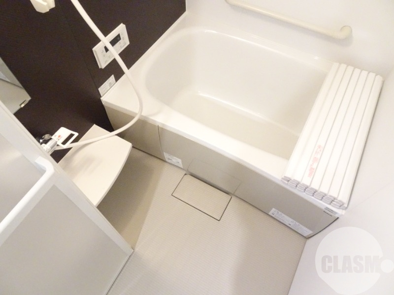 バス・シャワールーム　浴室乾燥機＆追い焚き機能付きバス♪