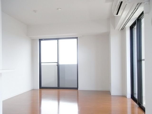 その他部屋・スペース　★角部屋２面採光★