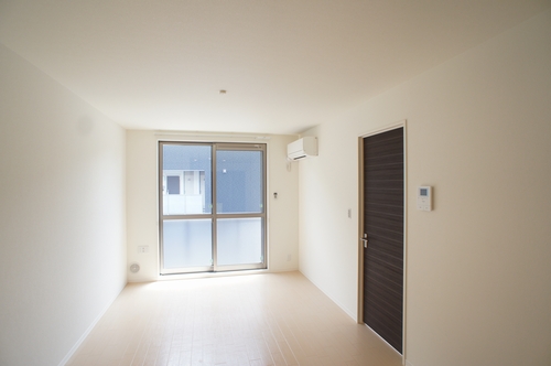 居室・リビング　居間です