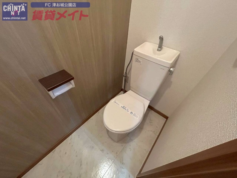 トイレ　同タイプの部屋写真です