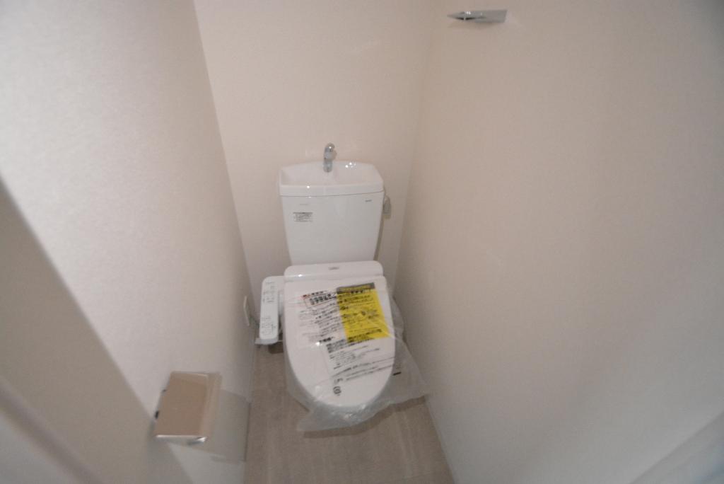 トイレ　シャワー付トイレ