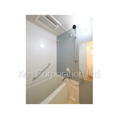 バス・シャワールーム　同タイプ6階のお部屋を撮影。仕様が異なることがあります。