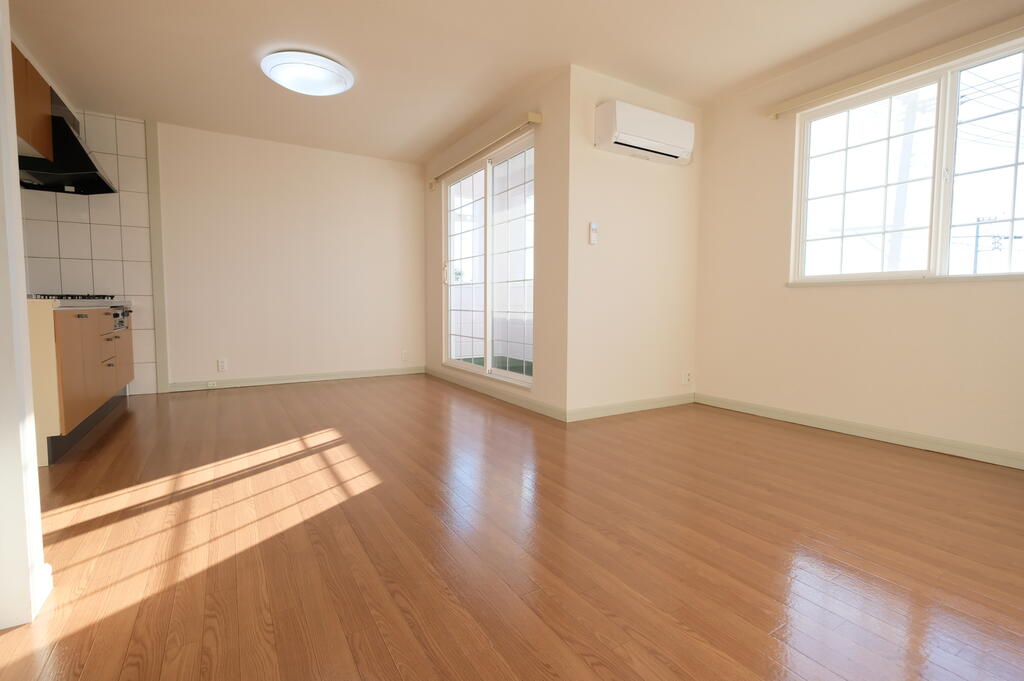 居室・リビング　写真は別室です