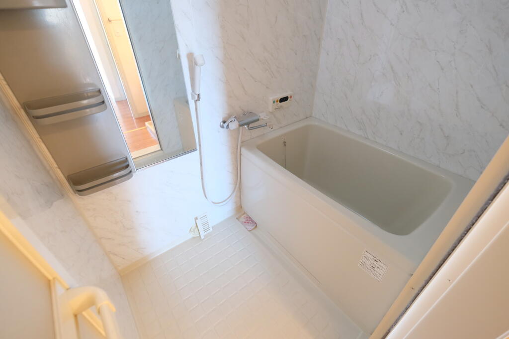 バス・シャワールーム　写真は別室です