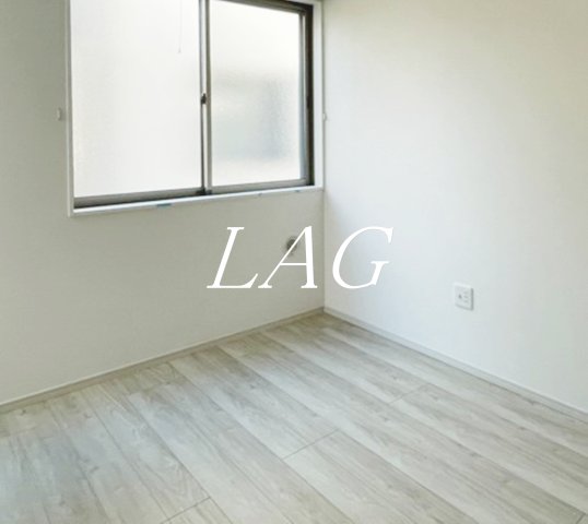 居室・リビング　洋室のお部屋です。（同仕様です。）