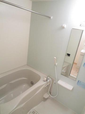 バス・シャワールーム　※同タイプ部屋の写真です。