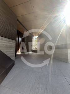 エントランス　ザ・パークハビオ都島フロント　エントランス