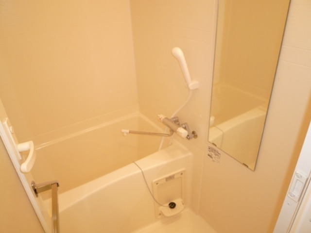 バス・シャワールーム　別部屋参考写真