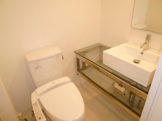 トイレ　別部屋参考写真