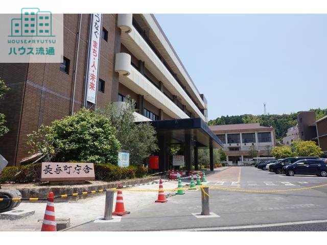 役所　長与町役場（役所）まで783m