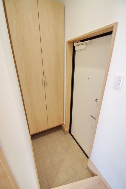 玄関　★お問い合わせはタウンハウジングまで★