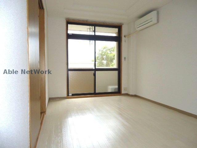 居室・リビング　※同タイプ