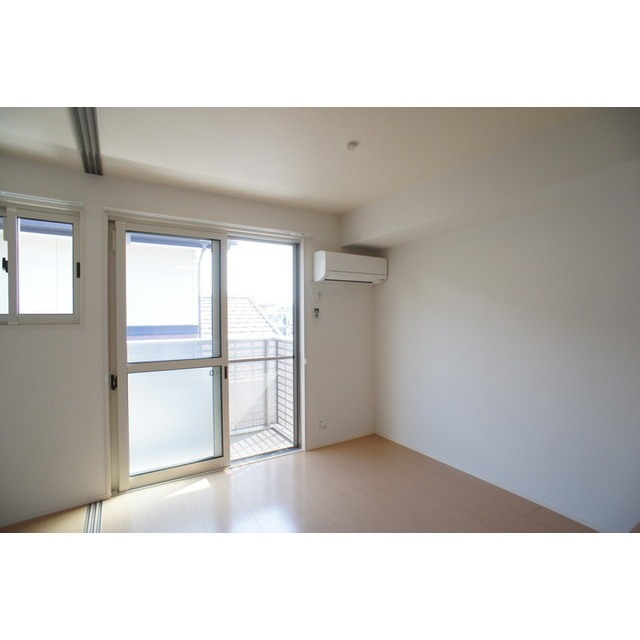 バルコニー　お洗濯物もしっかり干せるバルコニー