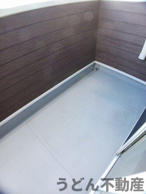 バルコニー　うどん県のお部屋探しはうどん不動産へ うどんちゃんとLINE