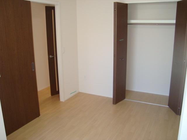 居室・リビング　室内