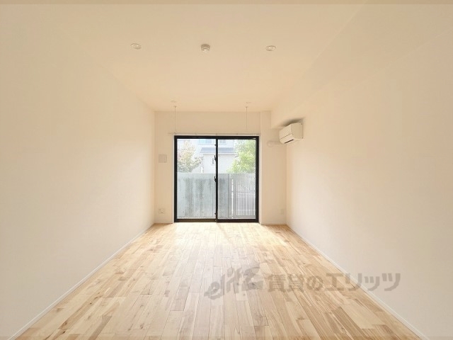 居室・リビング　洋室