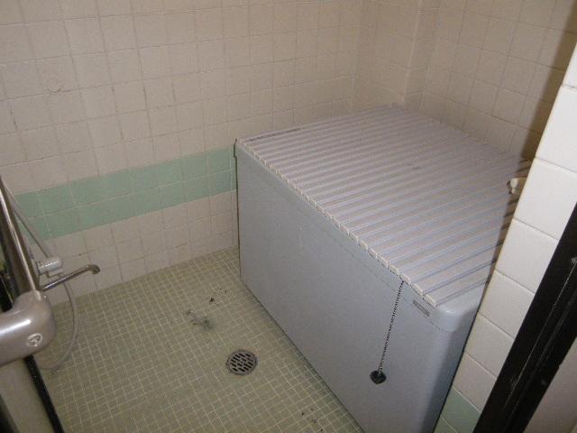 バス・シャワールーム　浴室