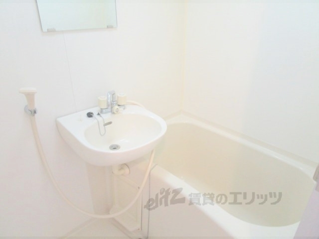 バス・シャワールーム　ユニットバス