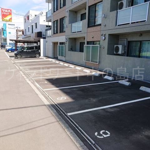 駐車場　詳細は、ウィンドワード中の島店までご相談下さい。