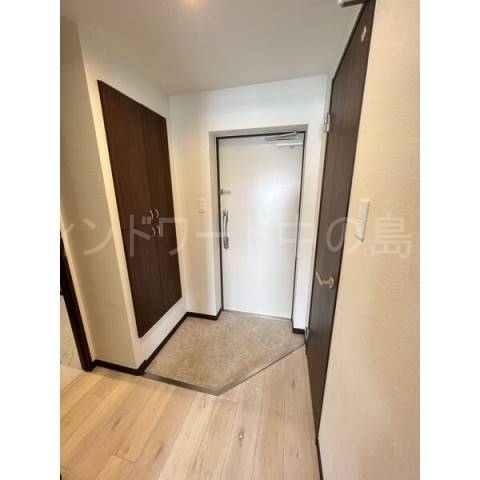 玄関　詳細は、ウィンドワード中の島店までご相談下さい。