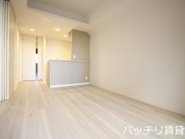 居室・リビング　類似写真使用のため、現状優先致します。