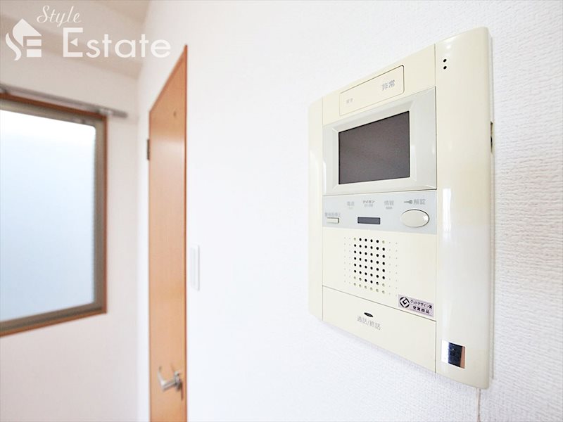 セキュリティ　モニター付きインターホン