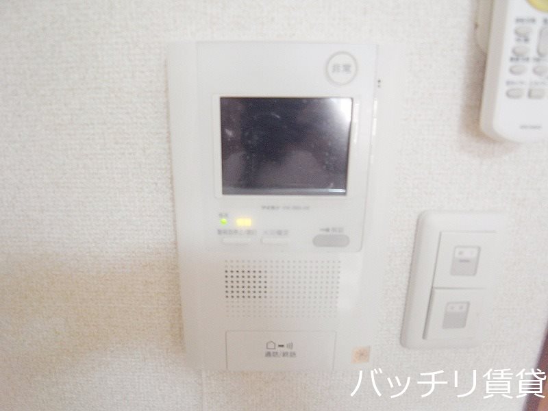 セキュリティ　写真は別号室の為、現状優先になります。
