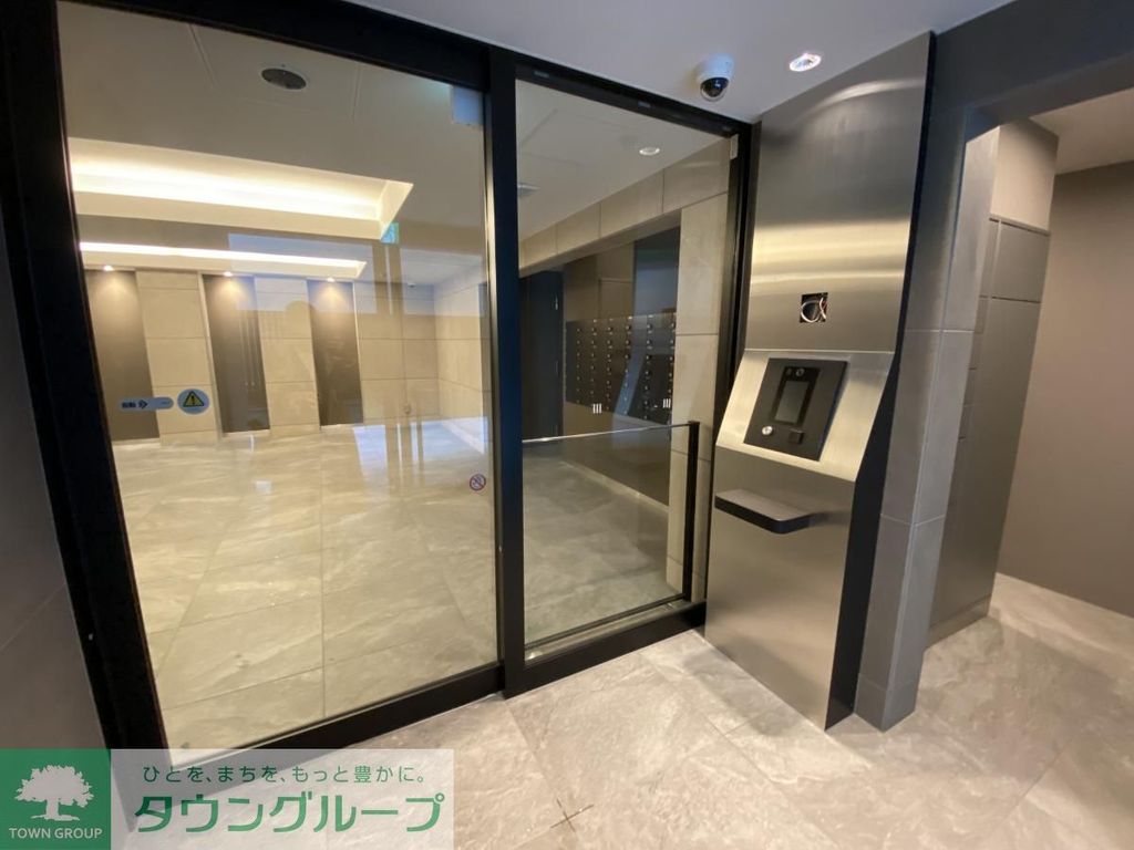 セキュリティ　エントランス