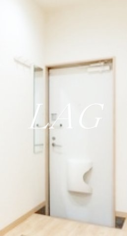 玄関　玄関です。