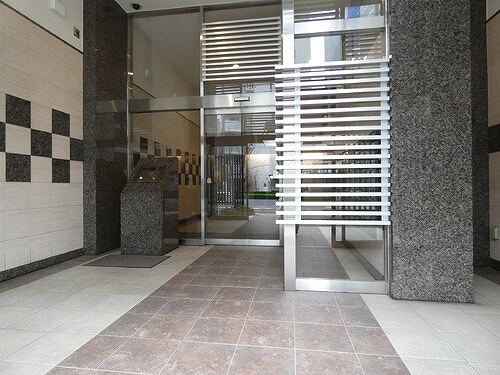 エントランス　エントランス