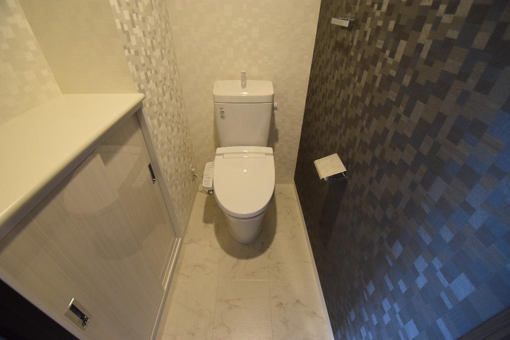 トイレ　シャワー付トイレ